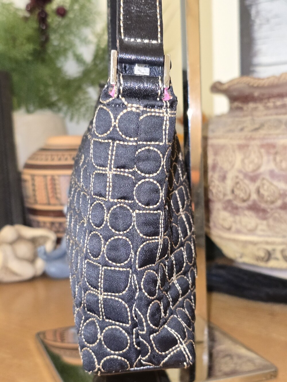 Kate Spade New York Noel Quilted Shoulder Bag Purse Black Pink Suede Lining - Picture 3 of 16